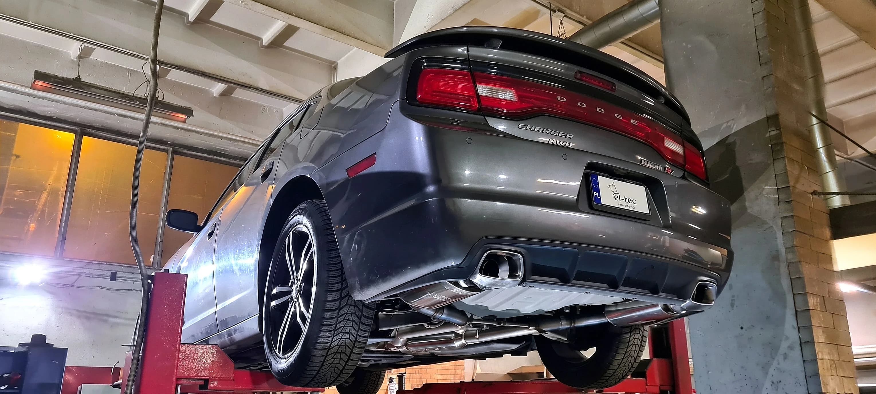 Dodge Charger AWD