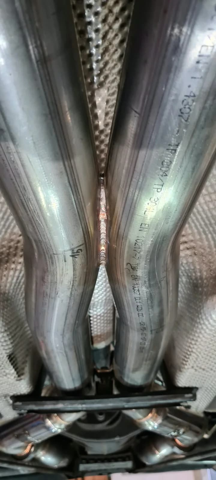 X-Pipe zamontowany na spiek TIG